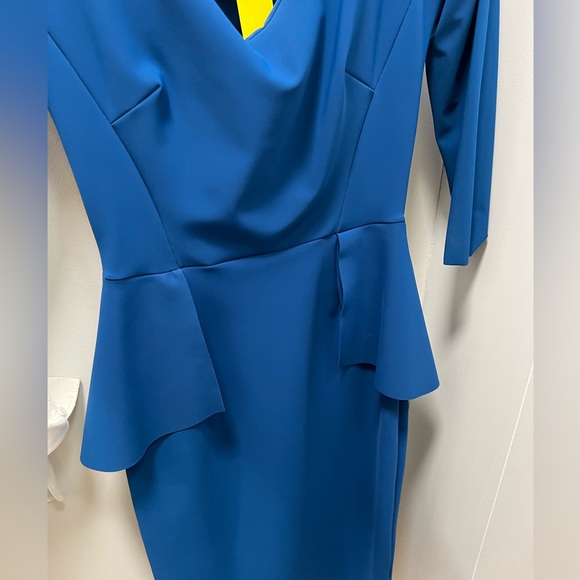 Chiara Boni La Petite Robe
Nabira Peplum Sheath Dress - Picture 7 of 15